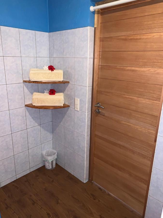 A Tomo Mai Homestay, Close To Airport, Private Bathroom Free Parking And Wifi With High Connection And Breakfast Optional Faaa Exterior foto