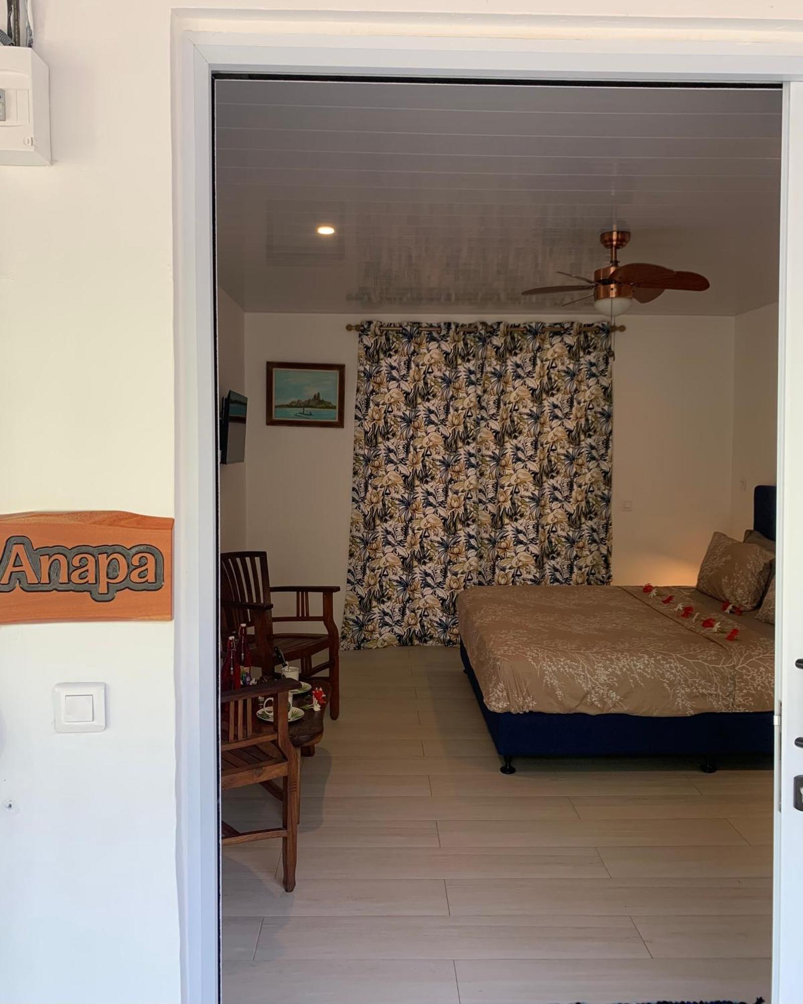 A Tomo Mai Homestay, Close To Airport, Private Bathroom Free Parking And Wifi With High Connection And Breakfast Optional Faaa Exterior foto