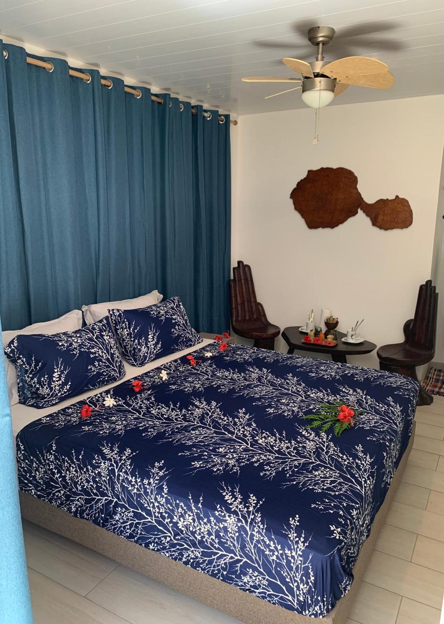A Tomo Mai Homestay, Close To Airport, Private Bathroom Free Parking And Wifi With High Connection And Breakfast Optional Faaa Exterior foto